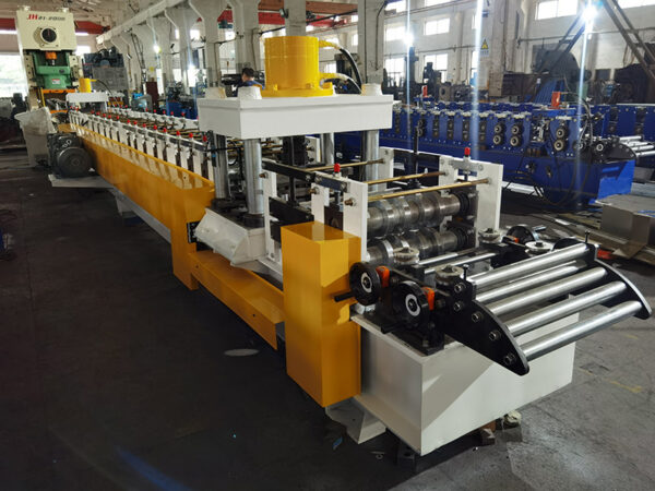 Foot Pedal forming machine (1)
