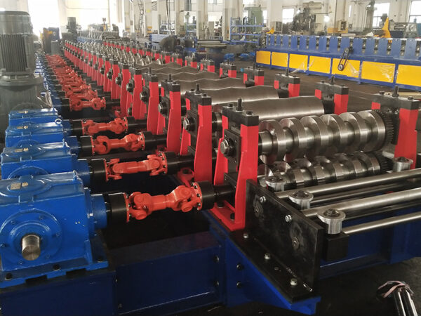 Guard rail forming machine (1)