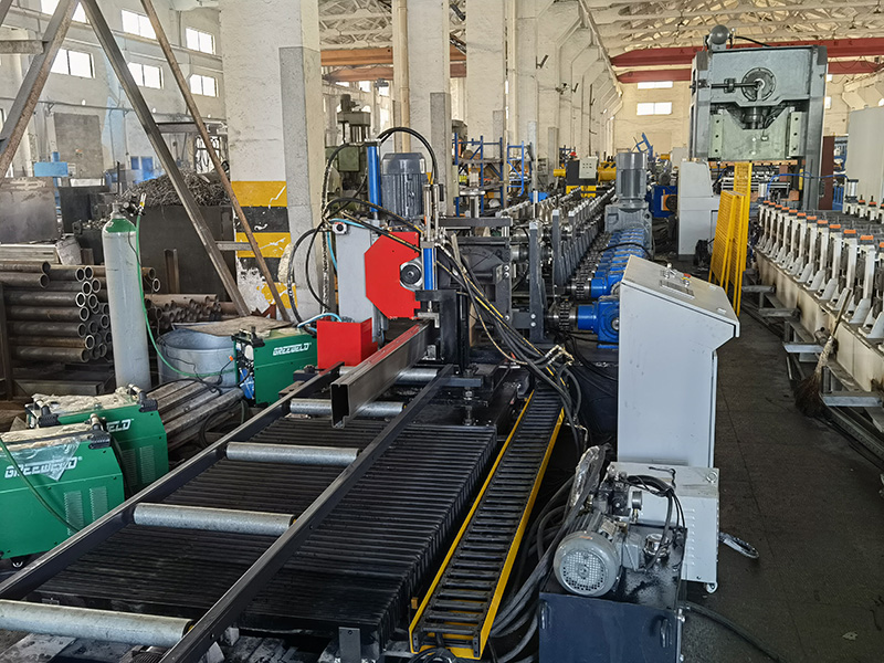 P type beam forming machine (1)