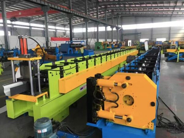 Round Downpipe forming machine (3)